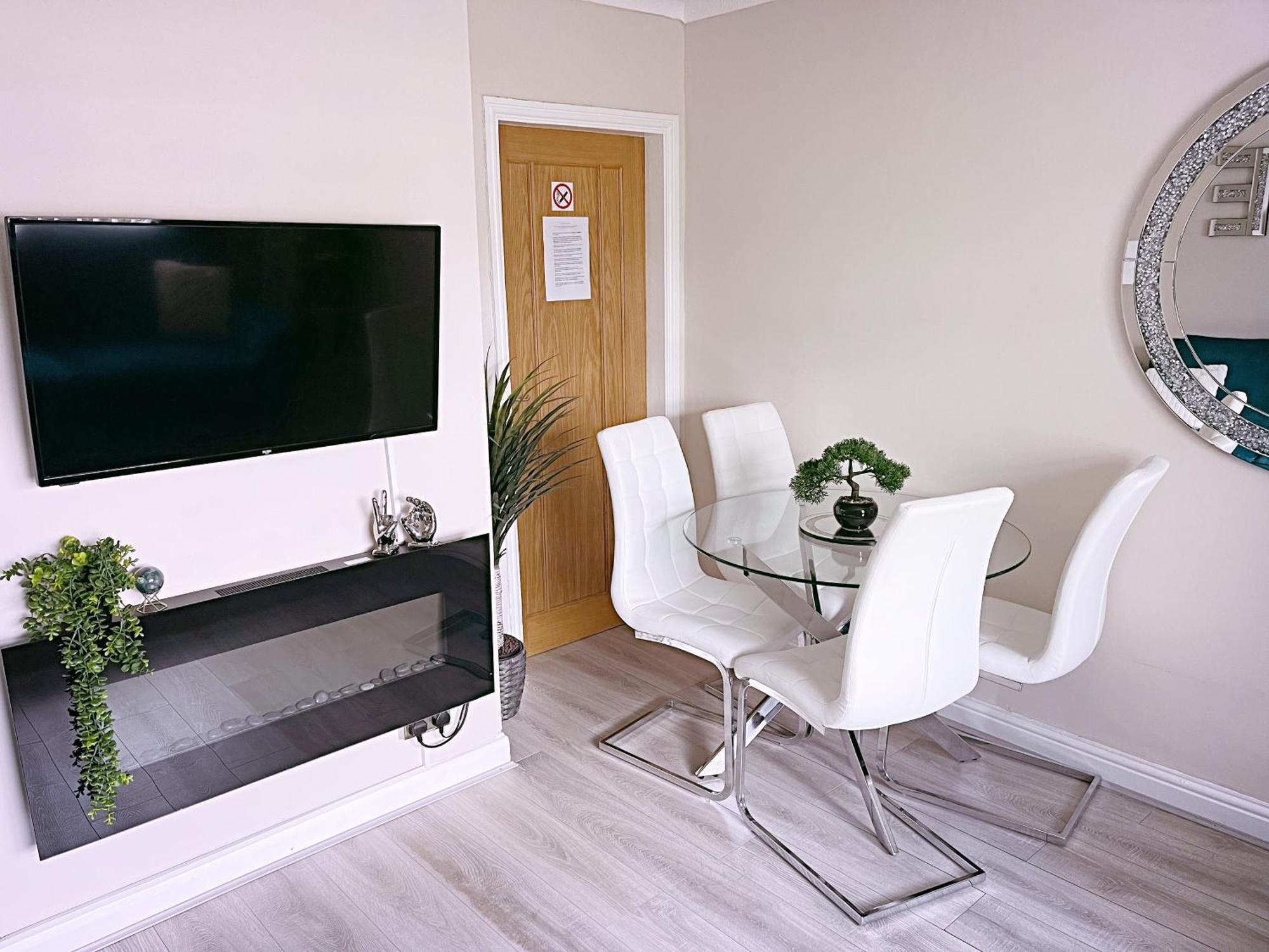 Entire 3-Bedroom Home In Oldham - Guest House Exteriér fotografie