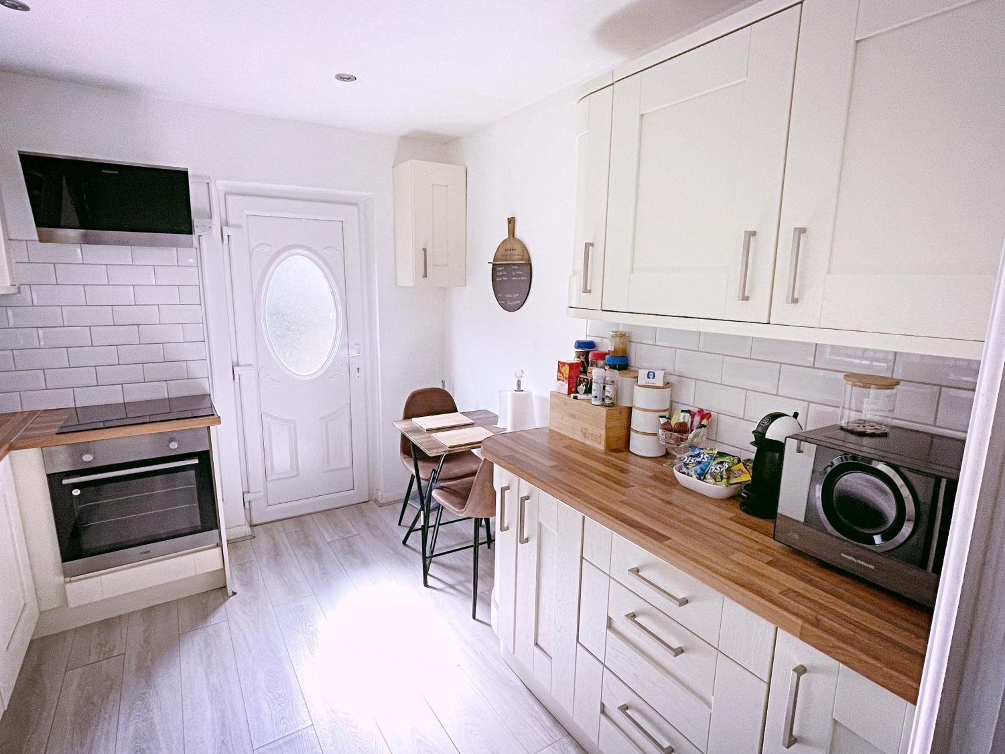 Entire 3-Bedroom Home In Oldham - Guest House Exteriér fotografie